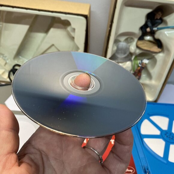 Star Wars Disney Infinity 3.0 Starter Pack Wii U + Hans Solo + Darth Vader Card - Picture 6 of 13